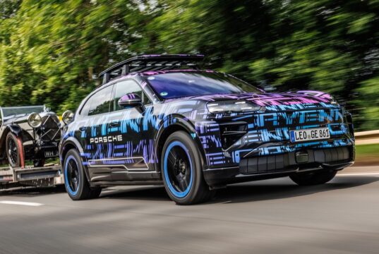 Porsche Cayenne Electric
