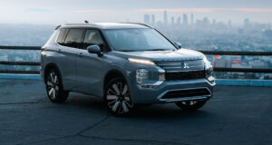 2025 Mitsubishi Outlander Review: A Refined and Versatile Family SUV