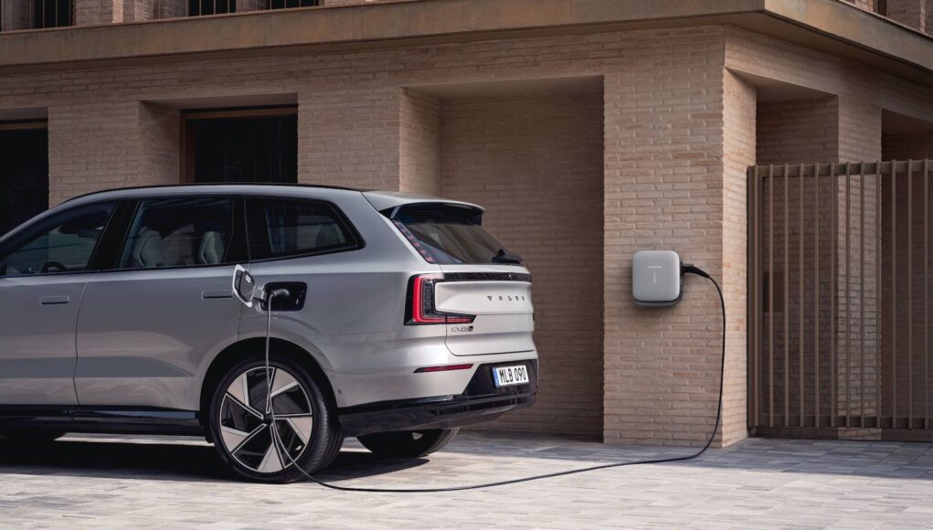 2026 Volvo EX90