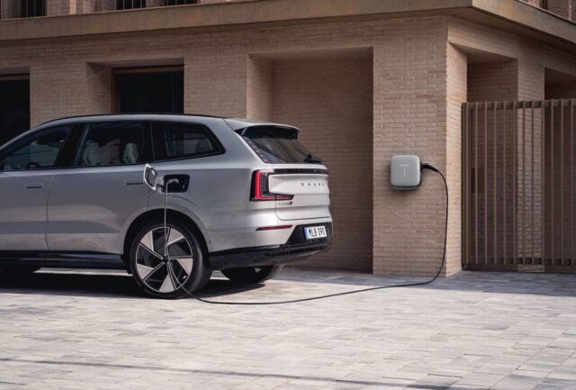 2026 Volvo EX90