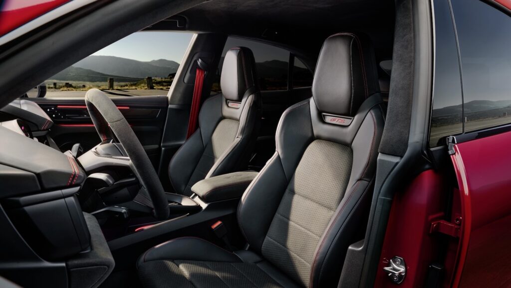 2026 Porsche Macan GTS