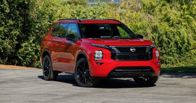 2026 Nissan Rogue Plug-in Hybrid Debuts With 38-Mile EV Range 2026 Nissan Rogue Plug-in Hybrid