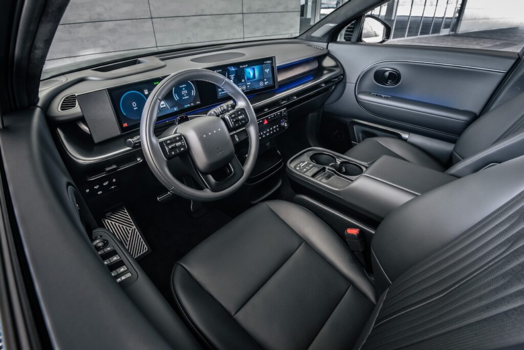 2027 Hyundai Ioniq 9 Black Ink