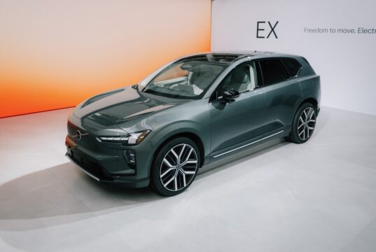 2027 Volvo EX60