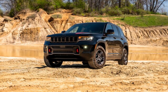 2027 Jeep Grand Cherokee Trailhawk