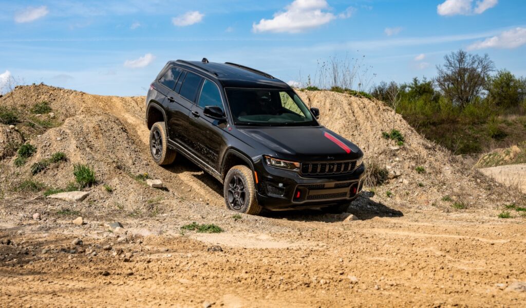 2027 Jeep Grand Cherokee Trailhawk