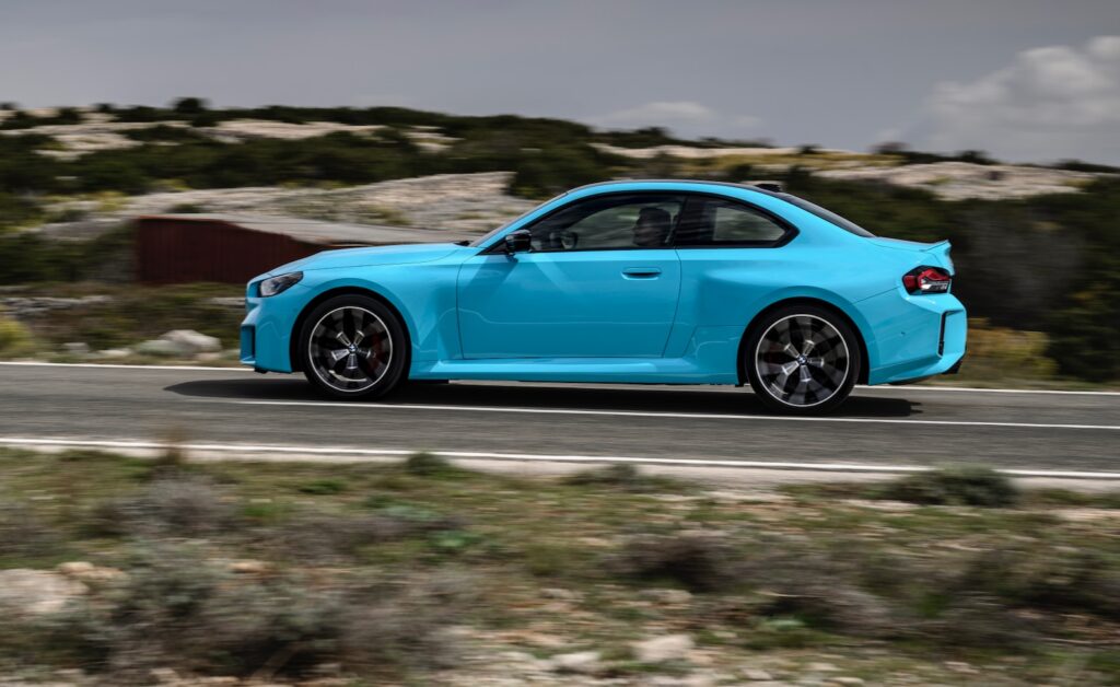 2027 BMW M2