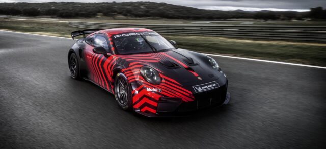 2027 Porsche 911 GT4 R