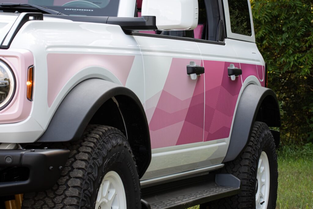 Ford Bronco Desert Rising Edition