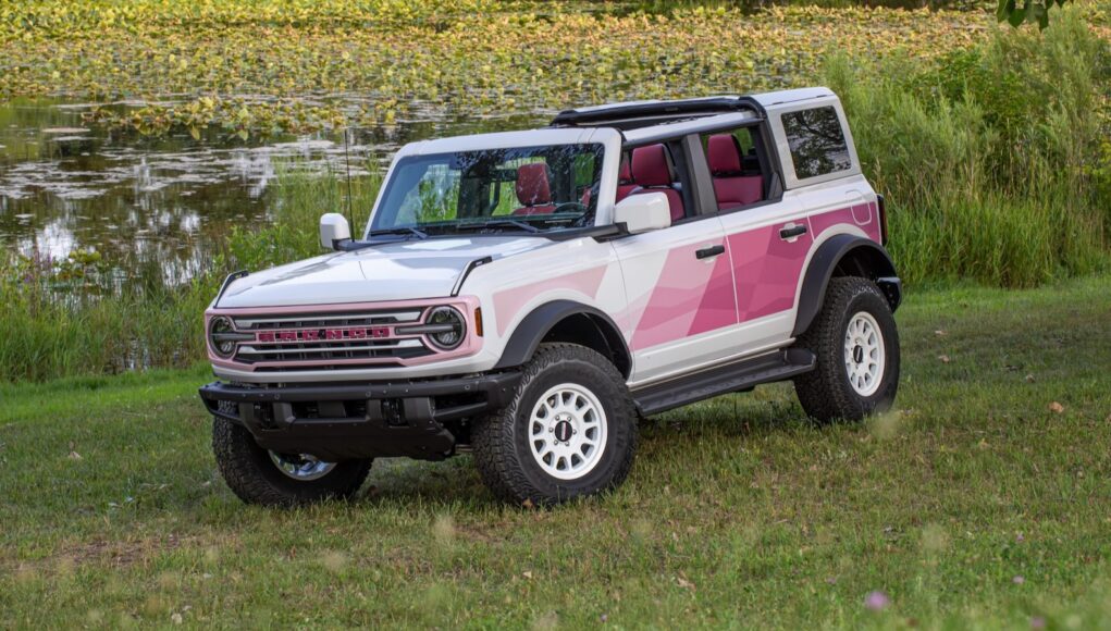 Ford Bronco Desert Rising Edition