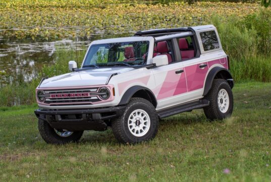 Ford Bronco Desert Rising Edition