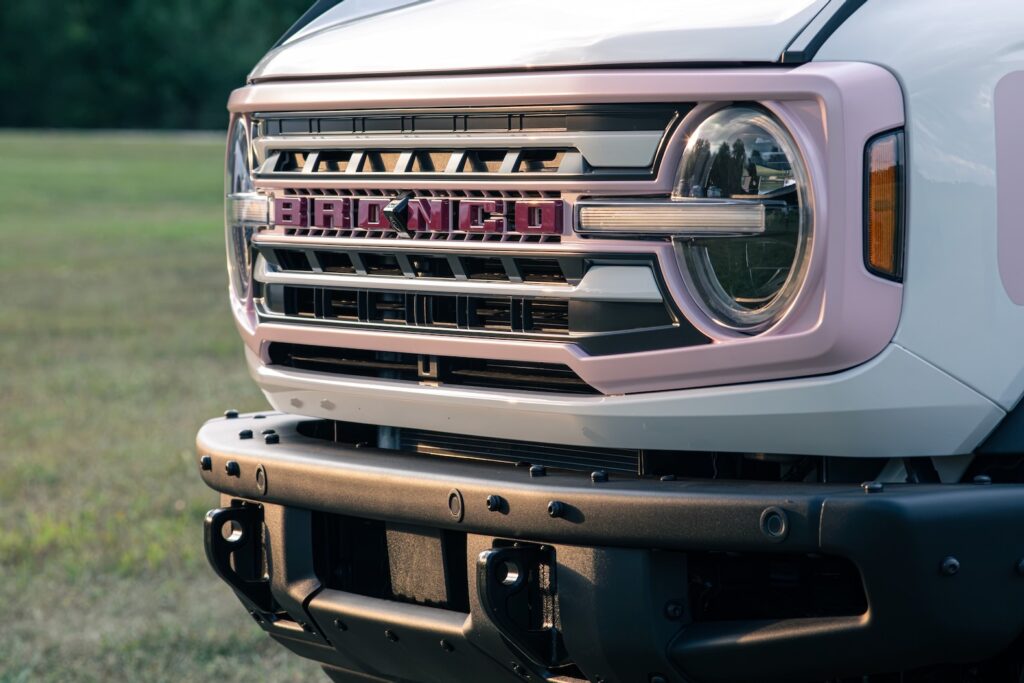 Ford Bronco Desert Rising Edition