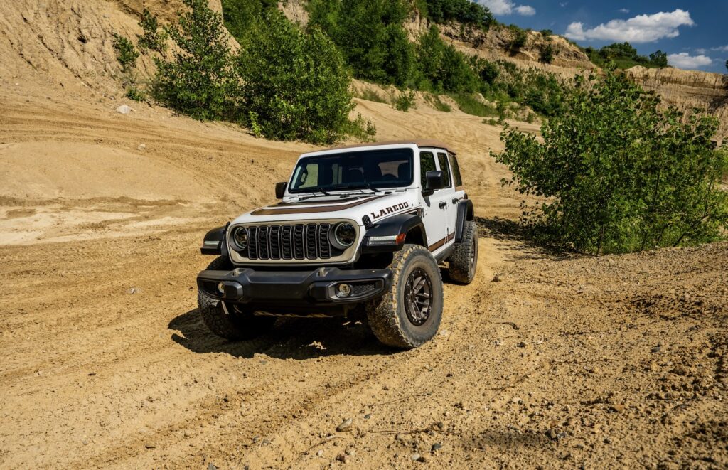 2027 Jeep Wrangler Laredo