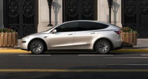 Tesla Model Y L