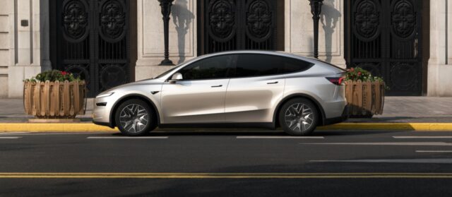 Tesla Model Y L