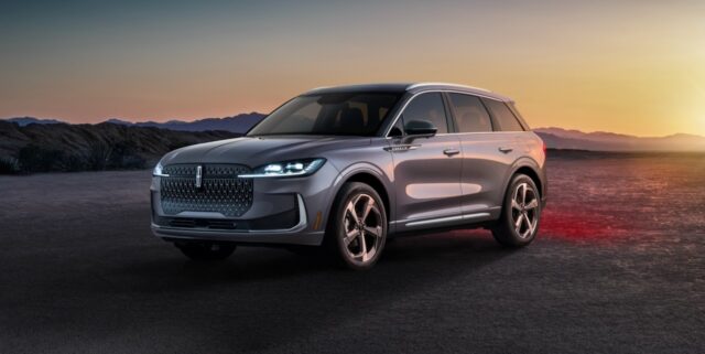 2027 Lincoln Corsair Hybrid Gets Updated Styling 2027 Lincoln Corsair Hybrid