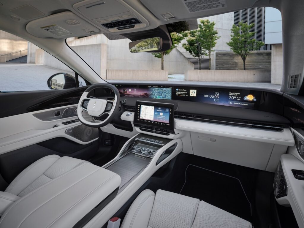 2027 Lincoln Nautilus