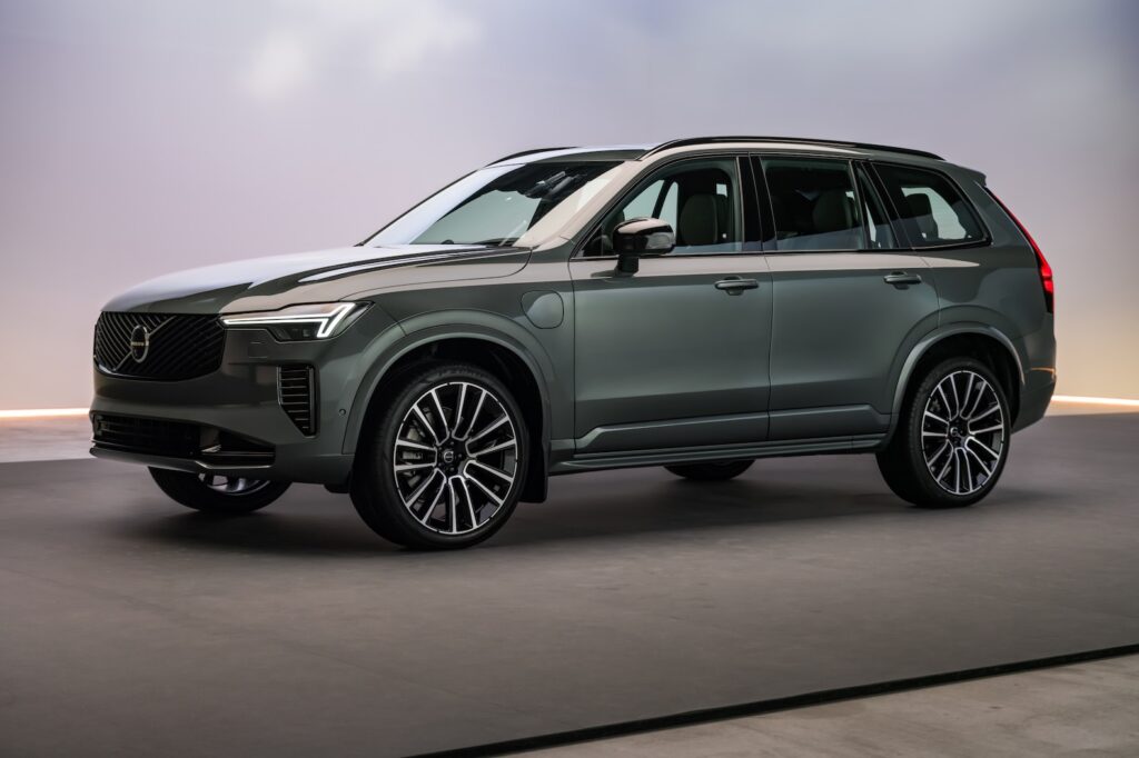 2028 Volvo XC60