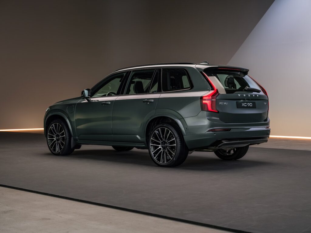 2028 Volvo XC60