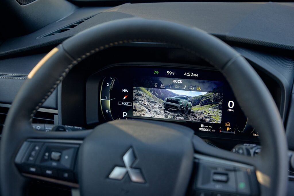 2028 Outlander Diamond Trail Edition
