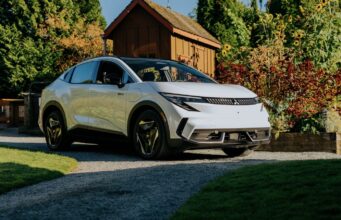 2027 Mitsubishi Eclipse Sportback Charging